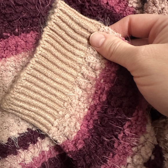 Torrid 3x fuzzy drop shoulder sweater! NWT - Picture 6 of 7